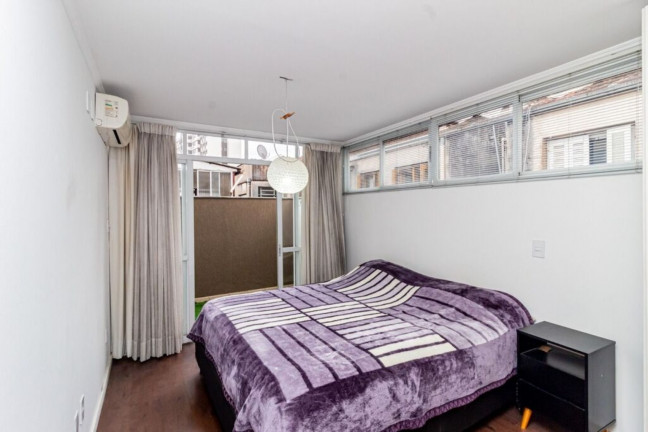 Imagem Imóvel com 2 Quartos à Venda, 91 m² em São João - Porto Alegre Imagem Imóvel com 2 Quartos à Venda, 91 m² em São João - Porto Alegre