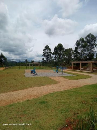 Imagem Casa à Venda, em Jardim Vitoria - Cotia Imagem Casa à Venda, em Jardim Vitoria - Cotia