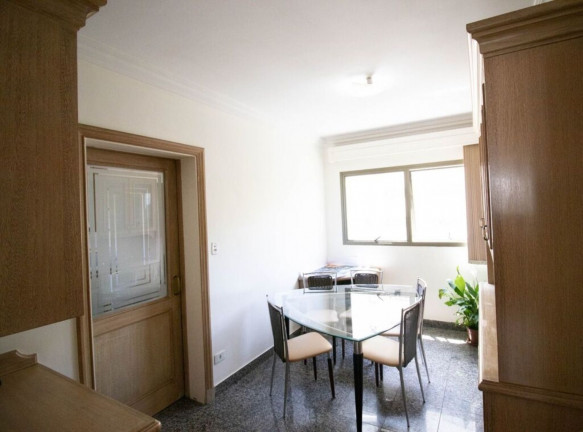 Imagem Imóvel com 4 Quartos à Venda, 161 m² em Morumbi - São Paulo Imagem Imóvel com 4 Quartos à Venda, 161 m² em Morumbi - São Paulo