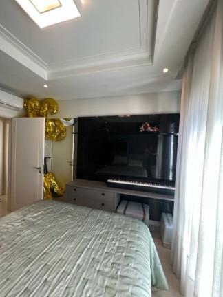 Imagem Apartamento com 4 Quartos à Venda, 161 m² em Centro - Balneário Camboriú Imagem Apartamento com 4 Quartos à Venda, 161 m² em Centro - Balneário Camboriú