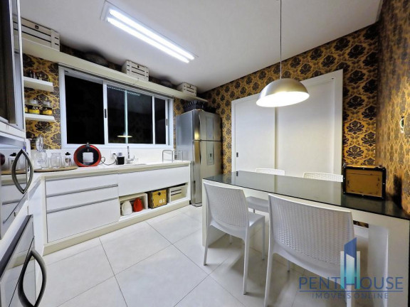 Imagem Apartamento com 3 Quartos à Venda, 158 m² em Centro - Balneário Camboriú
