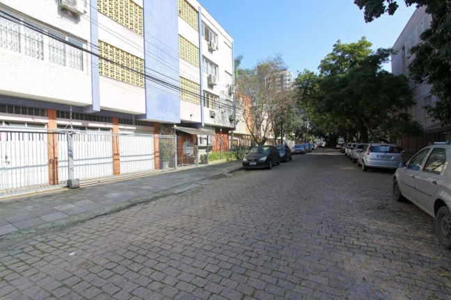 Imagem Imóvel com 1 Quarto à Venda, 43 m² em Praia De Belas - Porto Alegre Imagem Imóvel com 1 Quarto à Venda, 43 m² em Praia De Belas - Porto Alegre