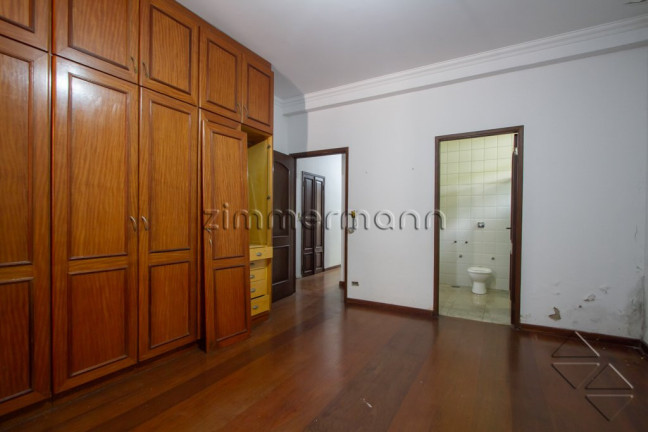 Imagem Casa com 3 Quartos à Venda, 492 m² em Alto De Pinheiros - São Paulo Imagem Casa com 3 Quartos à Venda, 492 m² em Alto De Pinheiros - São Paulo