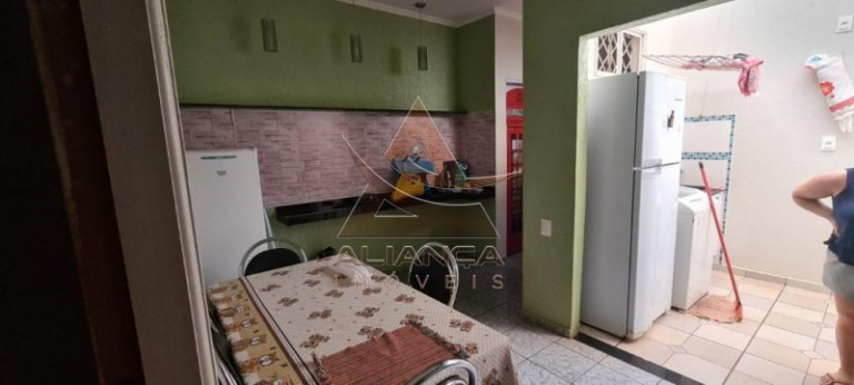 Imagem Casa com 4 Quartos à Venda, 205 m² em Planalto Verde - Ribeirão Preto Imagem Casa com 4 Quartos à Venda, 205 m² em Planalto Verde - Ribeirão Preto