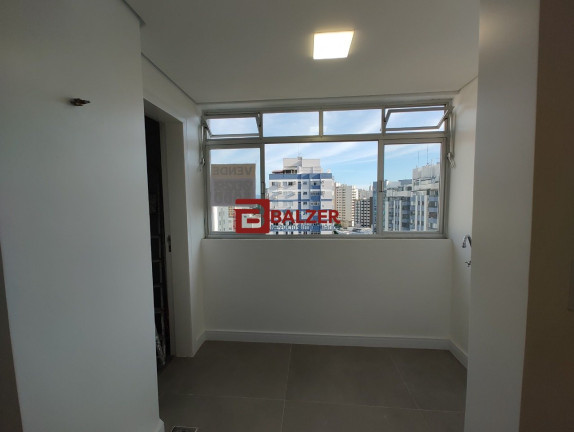 Imagem Apartamento com 2 Quartos à Venda, 105 m² em Centro - Florianópolis Imagem Apartamento com 2 Quartos à Venda, 105 m² em Centro - Florianópolis