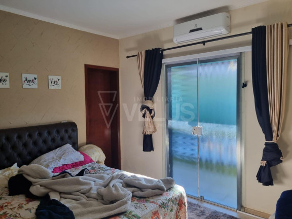 Imagem Casa com 1 Quarto à Venda, 247 m² em Vila Santana - Itapetininga Imagem Casa com 1 Quarto à Venda, 247 m² em Vila Santana - Itapetininga