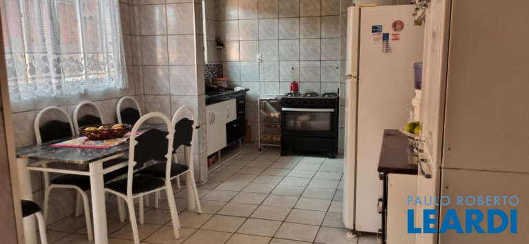 Imagem Sobrado com 3 Quartos à Venda, 244 m² em Olímpico - São Caetano Do Sul Imagem Sobrado com 3 Quartos à Venda, 244 m² em Olímpico - São Caetano Do Sul
