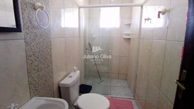 Imagem Casa com 3 Quartos à Venda, 144 m² em Barra Do Sai - Itapoá