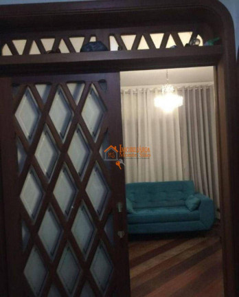 Imagem Casa com 3 Quartos à Venda, 380 m² em Vila Rosália - Guarulhos Imagem Casa com 3 Quartos à Venda, 380 m² em Vila Rosália - Guarulhos