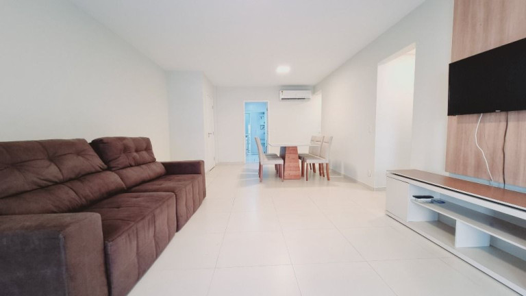 Imagem Apartamento com 3 Quartos à Venda, 115 m² em Pitangueiras - Guarujá Imagem Apartamento com 3 Quartos à Venda, 115 m² em Pitangueiras - Guarujá