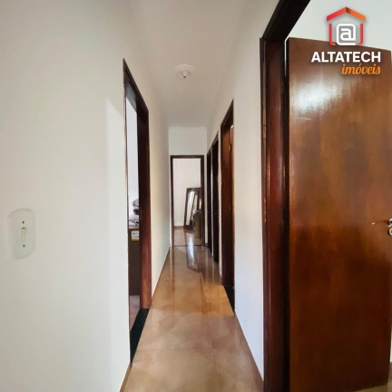 Imagem Casa com 6 Quartos à Venda, 196 m² em Chácara Alvorada - Poços De Caldas Imagem Casa com 6 Quartos à Venda, 196 m² em Chácara Alvorada - Poços De Caldas