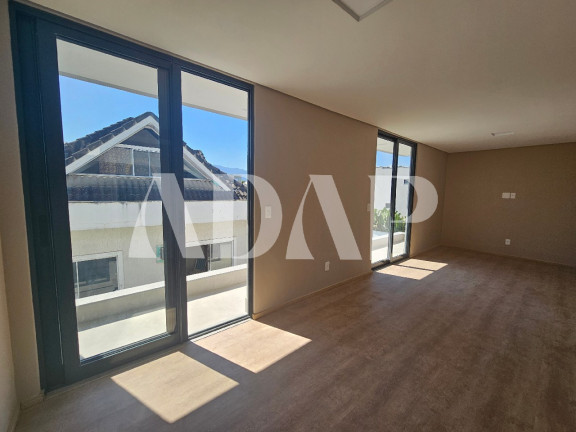 Imagem Casa com 5 Quartos à Venda, 442 m² em Recreio Dos Bandeirantes - Rio De Janeiro Imagem Casa com 5 Quartos à Venda, 442 m² em Recreio Dos Bandeirantes - Rio De Janeiro
