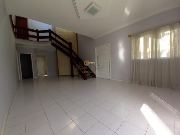 Imagem Casa com 4 Quartos à Venda, 232 m² em Tijuca - Teresópolis Imagem Casa com 4 Quartos à Venda, 232 m² em Tijuca - Teresópolis