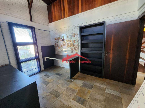 Imagem Casa com 3 Quartos para Alugar, 269 m² em Floresta - Joinville Imagem Casa com 3 Quartos para Alugar, 269 m² em Floresta - Joinville