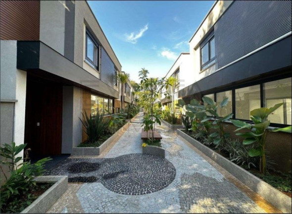 Imagem Imóvel com 4 Quartos à Venda, 472 m² em Alto Da Boa Vista - São Paulo Imagem Imóvel com 4 Quartos à Venda, 472 m² em Alto Da Boa Vista - São Paulo