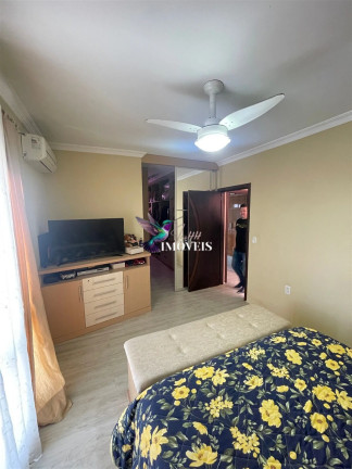 Imagem Casa com 4 Quartos à Venda, 240 m² em Centro - Torres