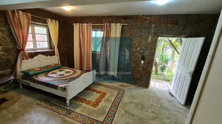 Imagem Casa com 10 Quartos à Venda, 700 m² em Lagoa Da Conceição - Florianópolis Imagem Casa com 10 Quartos à Venda, 700 m² em Lagoa Da Conceição - Florianópolis