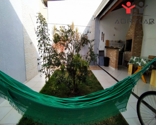 Imagem Imóvel com 2 Quartos à Venda, 250 m² em Parque Residencial Eloy Chaves - Jundiaí