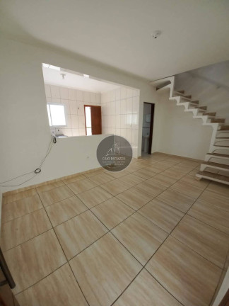 Imagem Sobrado com 2 Quartos à Venda,  em Vila Altântica - Mongaguá