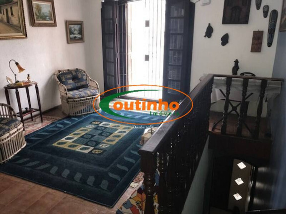 Imagem Casa com 4 Quartos à Venda, 201 m² em Tijuca - Rio De Janeiro Imagem Casa com 4 Quartos à Venda, 201 m² em Tijuca - Rio De Janeiro