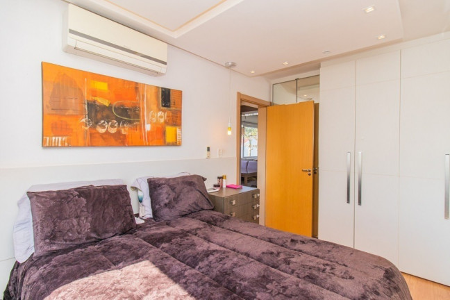 Imagem Imóvel com 2 Quartos à Venda, 65 m² em Jardim Planalto - Porto Alegre Imagem Imóvel com 2 Quartos à Venda, 65 m² em Jardim Planalto - Porto Alegre