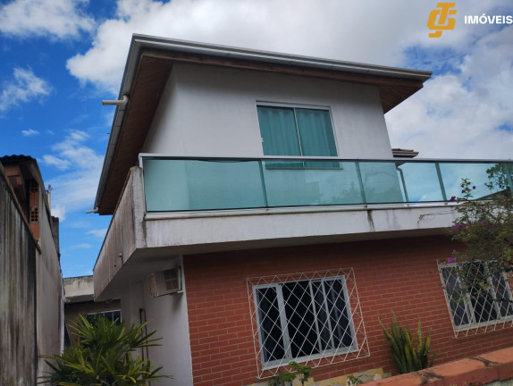 Imagem Casa com 3 Quartos à Venda, 312 m² em Tabuleiro - Camboriú