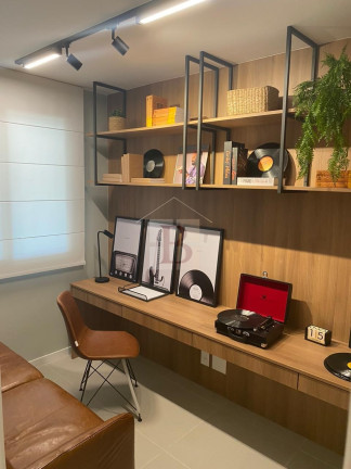 Imagem Imóvel com 2 Quartos à Venda, 72 m² em Icaraí - Niterói