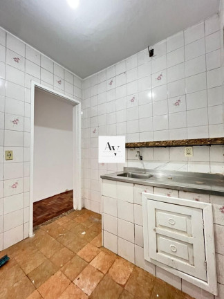 Imagem Apartamento com 2 Quartos à Venda, 60 m² em Vila Ipiranga - Porto Alegre