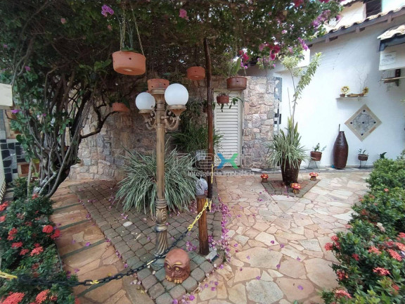 Imagem Casa com 3 Quartos à Venda, 400 m² em Carandá Bosque - Campo Grande Imagem Casa com 3 Quartos à Venda, 400 m² em Carandá Bosque - Campo Grande