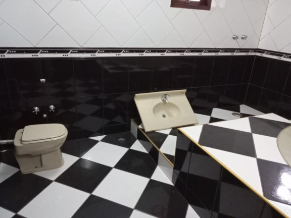 Imagem Casa com 5 Quartos para Alugar, 525 m² em Caxangá - Suzano