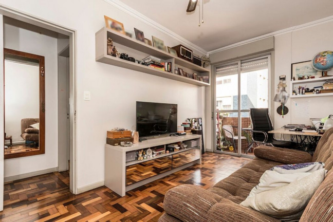 Imagem Imóvel com 2 Quartos à Venda, 55 m² em Santana - Porto Alegre Imagem Imóvel com 2 Quartos à Venda, 55 m² em Santana - Porto Alegre