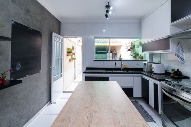 Imagem Casa com 3 Quartos à Venda, 140 m² em Parque São Domingos - São Paulo Imagem Casa com 3 Quartos à Venda, 140 m² em Parque São Domingos - São Paulo