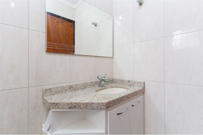 Imagem Casa com 3 Quartos à Venda,  em água Rasa - São Paulo