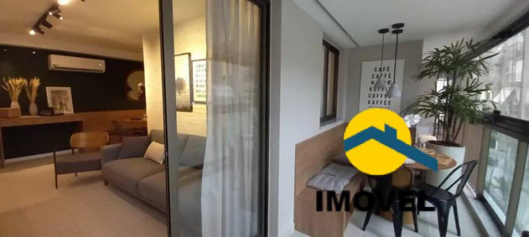 Imagem Apartamento com 2 Quartos à Venda, 72 m² em Icaraí - Niterói