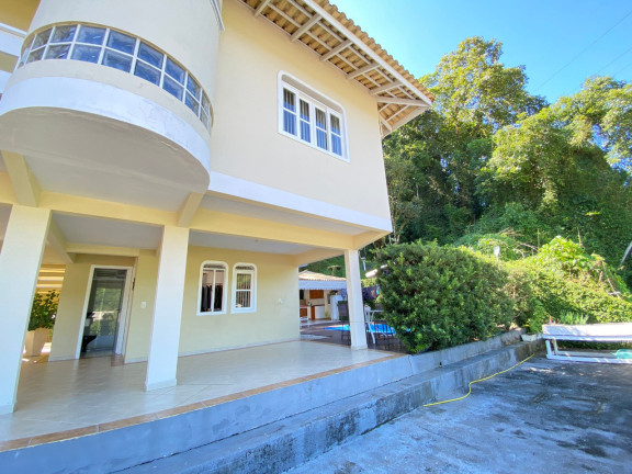 Imagem Casa com 3 Quartos à Venda, 800 m² em São Pedro - Brusque Imagem Casa com 3 Quartos à Venda, 800 m² em São Pedro - Brusque