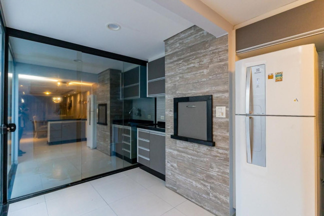 Imagem Casa com 3 Quartos à Venda, 135 m² em Jardim Das Américas - Curitiba Imagem Casa com 3 Quartos à Venda, 135 m² em Jardim Das Américas - Curitiba