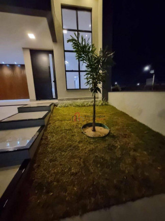 Imagem Casa com 3 Quartos à Venda, 166 m² em Parque Olívio Franceschini - Hortolândia
