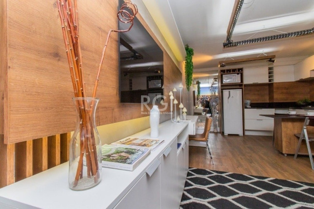 Imagem Apartamento com 1 Quarto à Venda, 31 m² em Jardim Botânico - Porto Alegre