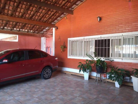 Casa com 3 Quartos à Venda, 150 m² em Vila Guilhermina - Praia Grande