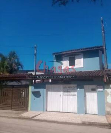Sobrado com 3 Quartos à Venda, 125 m² em Travessão - Caraguatatuba