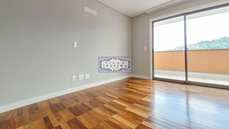 Imagem Cobertura com 3 Quartos à Venda, 210 m² em Agriões - Teresópolis Imagem Cobertura com 3 Quartos à Venda, 210 m² em Agriões - Teresópolis