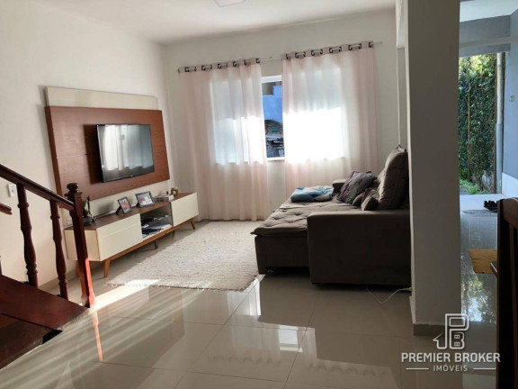Imagem Casa com 3 Quartos à Venda, 117 m² em Granja Guarani - Teresópolis Imagem Casa com 3 Quartos à Venda, 117 m² em Granja Guarani - Teresópolis
