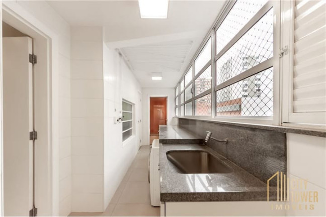 Imagem Apartamento com 3 Quartos à Venda, 198 m² em Itaim Bibi - São Paulo