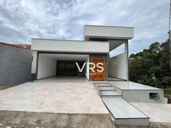 Casa com 3 Quartos à Venda, 268 m² em Albuquerque - Teresópolis