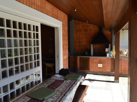 Imagem Casa com 4 Quartos à Venda, 303 m² em Balneário Praia Do Pernambuco - Guarujá Imagem Casa com 4 Quartos à Venda, 303 m² em Balneário Praia Do Pernambuco - Guarujá