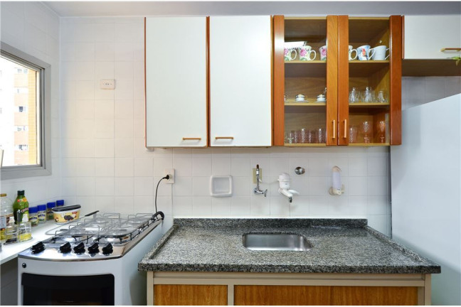Imagem Apartamento com 3 Quartos à Venda, 72 m² em Moema - São Paulo