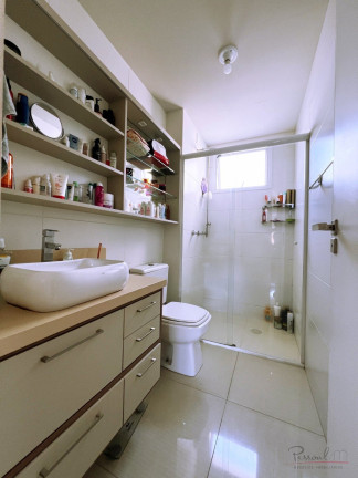 Imagem Apartamento com 3 Quartos à Venda, 109 m² em Centro - Florianópolis Imagem Apartamento com 3 Quartos à Venda, 109 m² em Centro - Florianópolis