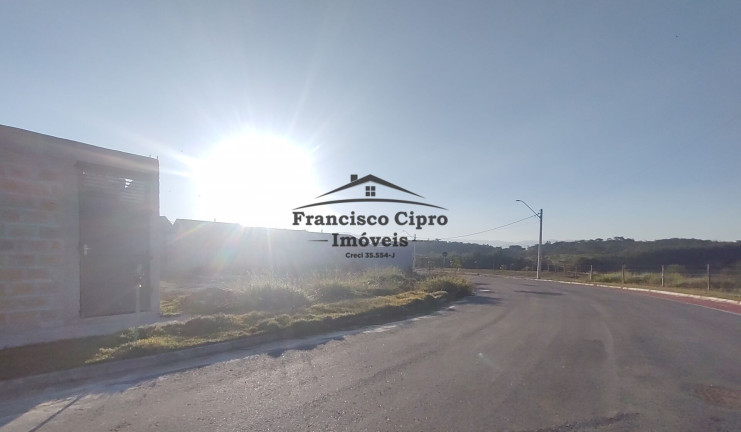 Imagem Terreno à Venda, 367 m² em Loteamento Residencial Itália - Guaratinguetá Imagem Terreno à Venda, 367 m² em Loteamento Residencial Itália - Guaratinguetá