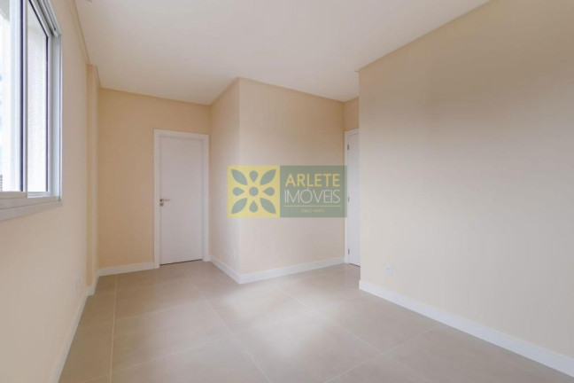 Imagem Apartamento com 3 Quartos à Venda, 108 m² em Balneário Perequê - Porto Belo Imagem Apartamento com 3 Quartos à Venda, 108 m² em Balneário Perequê - Porto Belo