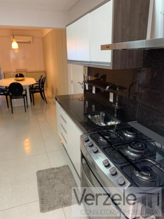 Imagem Apartamento com 3 Quartos à Venda, 175 m² em Centro - Balneário Camboriú Imagem Apartamento com 3 Quartos à Venda, 175 m² em Centro - Balneário Camboriú